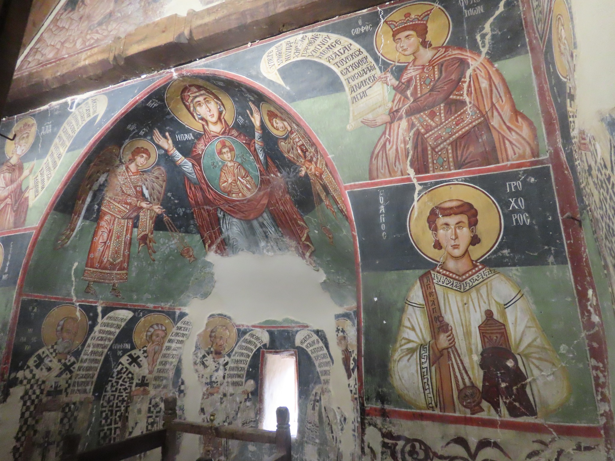 Archangelos Michael Church - ציורי קיר עתיקים בני 550 שנה.jpg