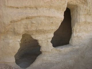 Ein tamar caves.jpg
