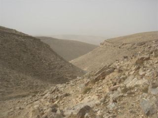 Four cisterns wadi.jpg