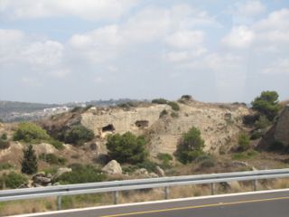 Ein ayala quarry.jpg