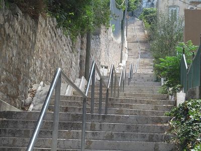Haifa staircases1.jpg