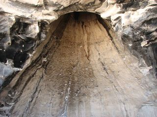 Samach caves1.jpg